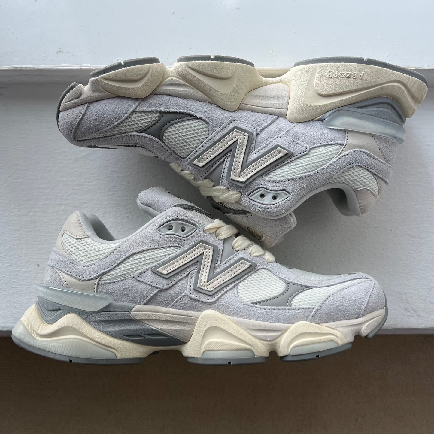 New Balance 9060 “Quartz Grey”