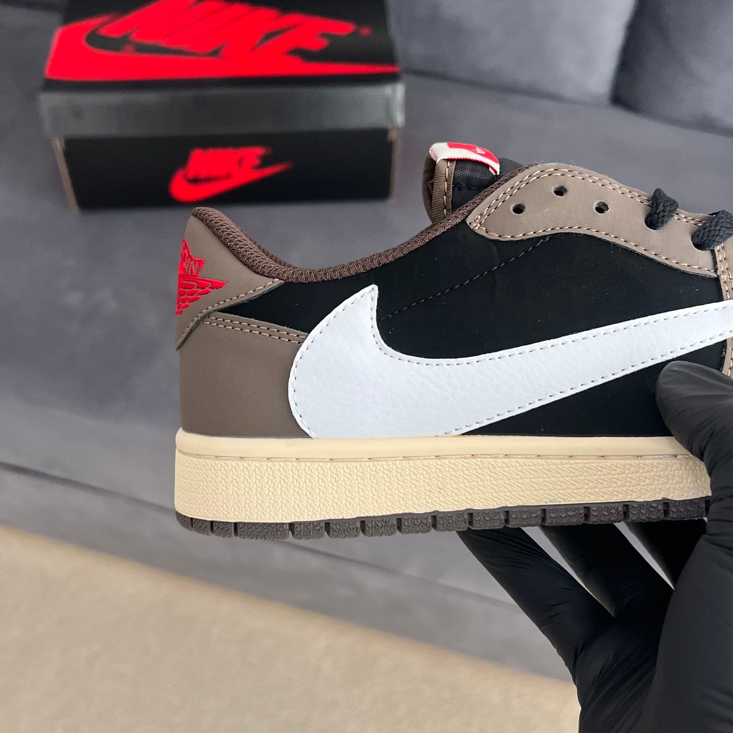 Travis Scott x Jordan 1 Low “Mocha”