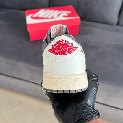 Travis Scott x Jordan 1 Low “Reverse Mocha”