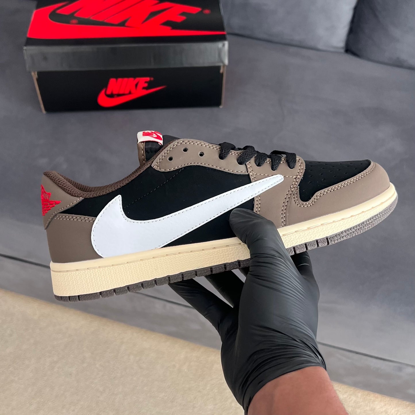 Travis Scott x Jordan 1 Low “Mocha”