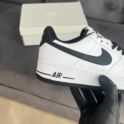 Air Force 1 ‘07 “White Black”